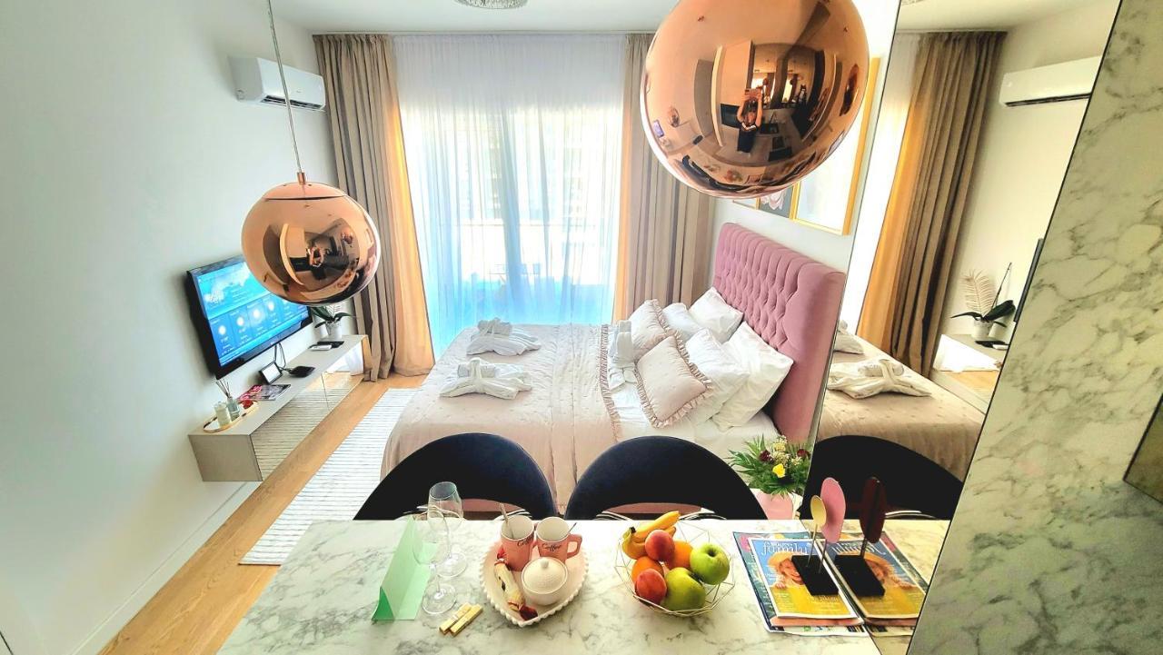 Studio Apartment Lora Lux سراييفو المظهر الخارجي الصورة